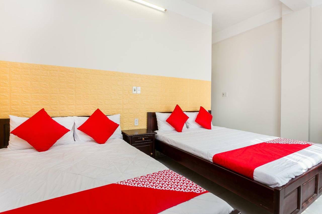 Oyo 117 Gina Hotel Da Nang Exterior photo