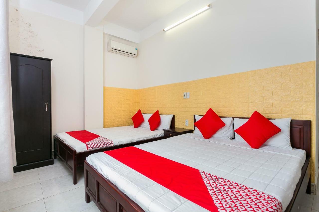 Oyo 117 Gina Hotel Da Nang Exterior photo