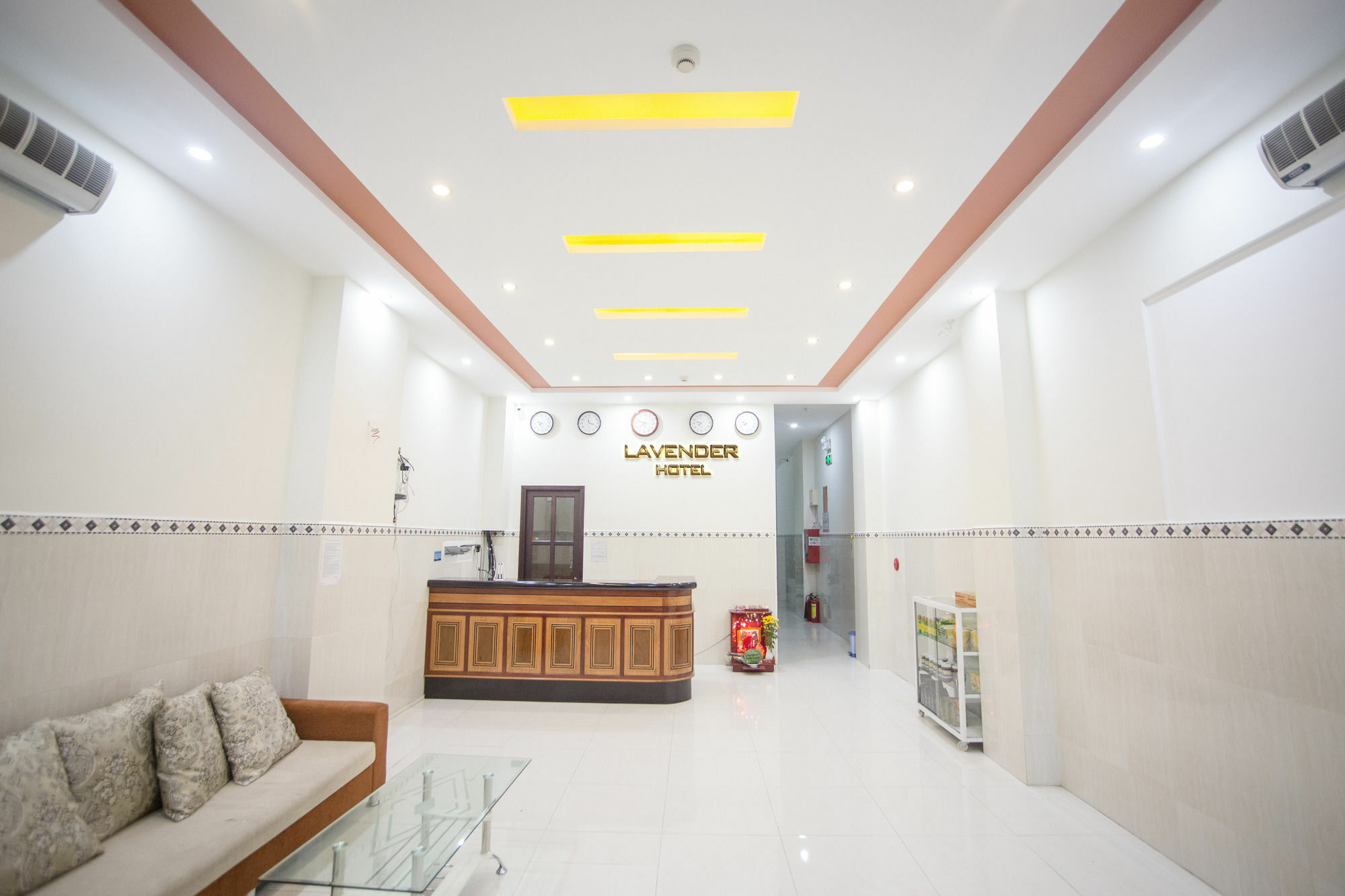 Oyo 117 Gina Hotel Da Nang Exterior photo